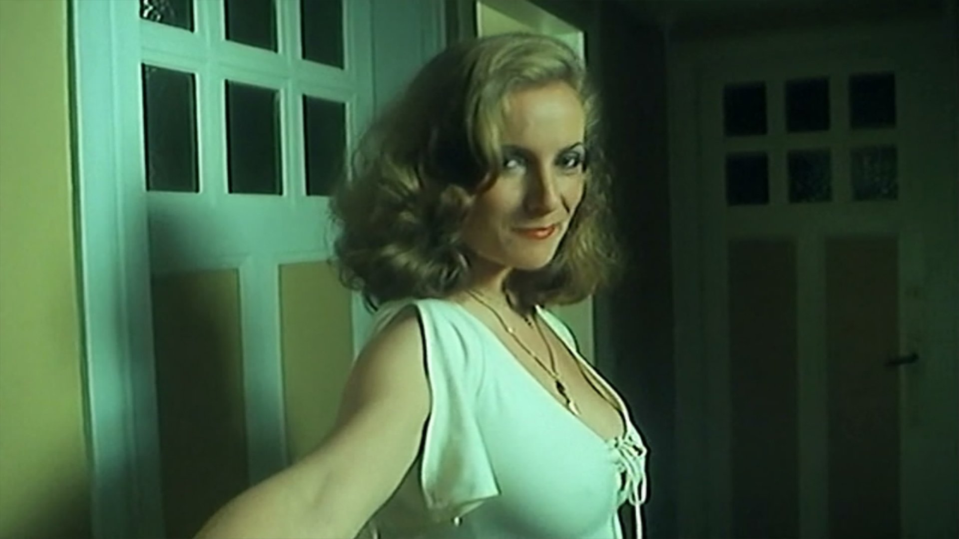 Backdrop for Les petites filles