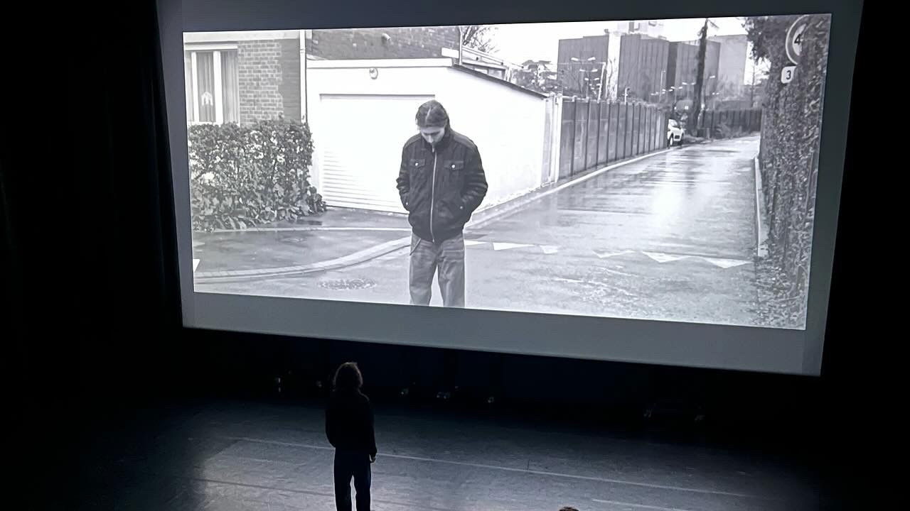 Backdrop for Une Vie de 5 à 24