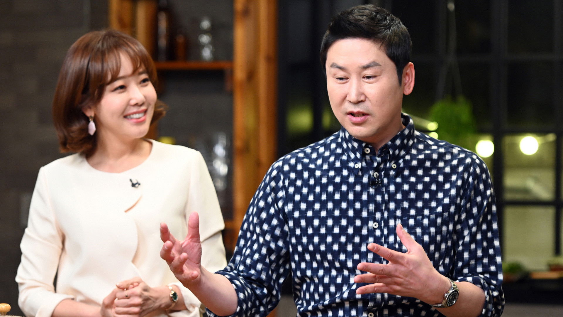 Backdrop for 식재료 중심 - 격조식당