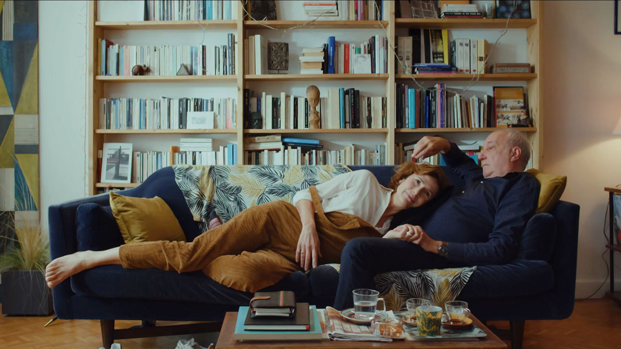 Backdrop for Neuf meufs - Le film