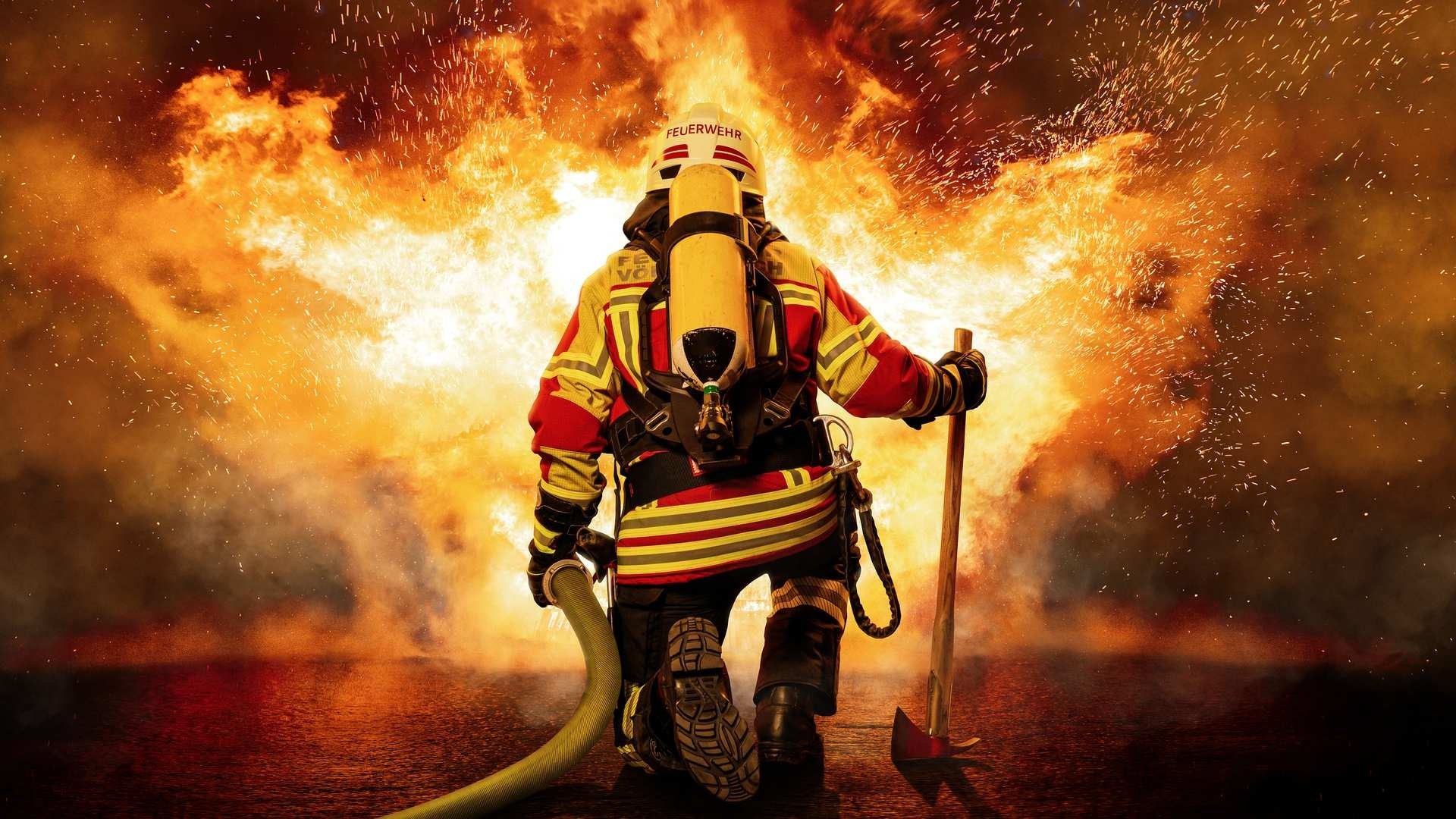 Backdrop for 112: Feuerwehr im Einsatz