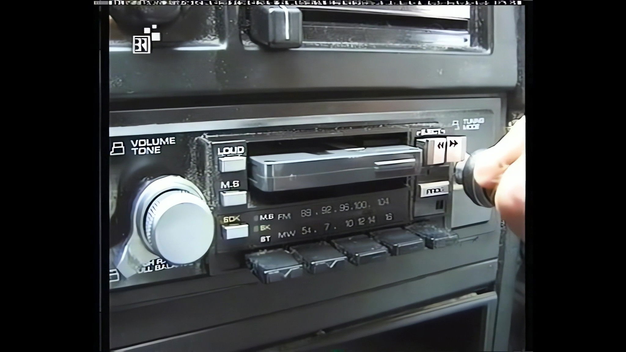 Backdrop for Alexandra – die Legende einer Sängerin