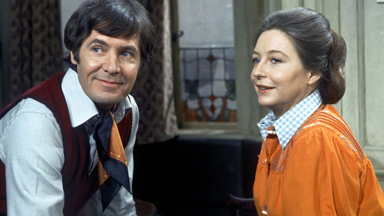 Backdrop for Moody and Pegg