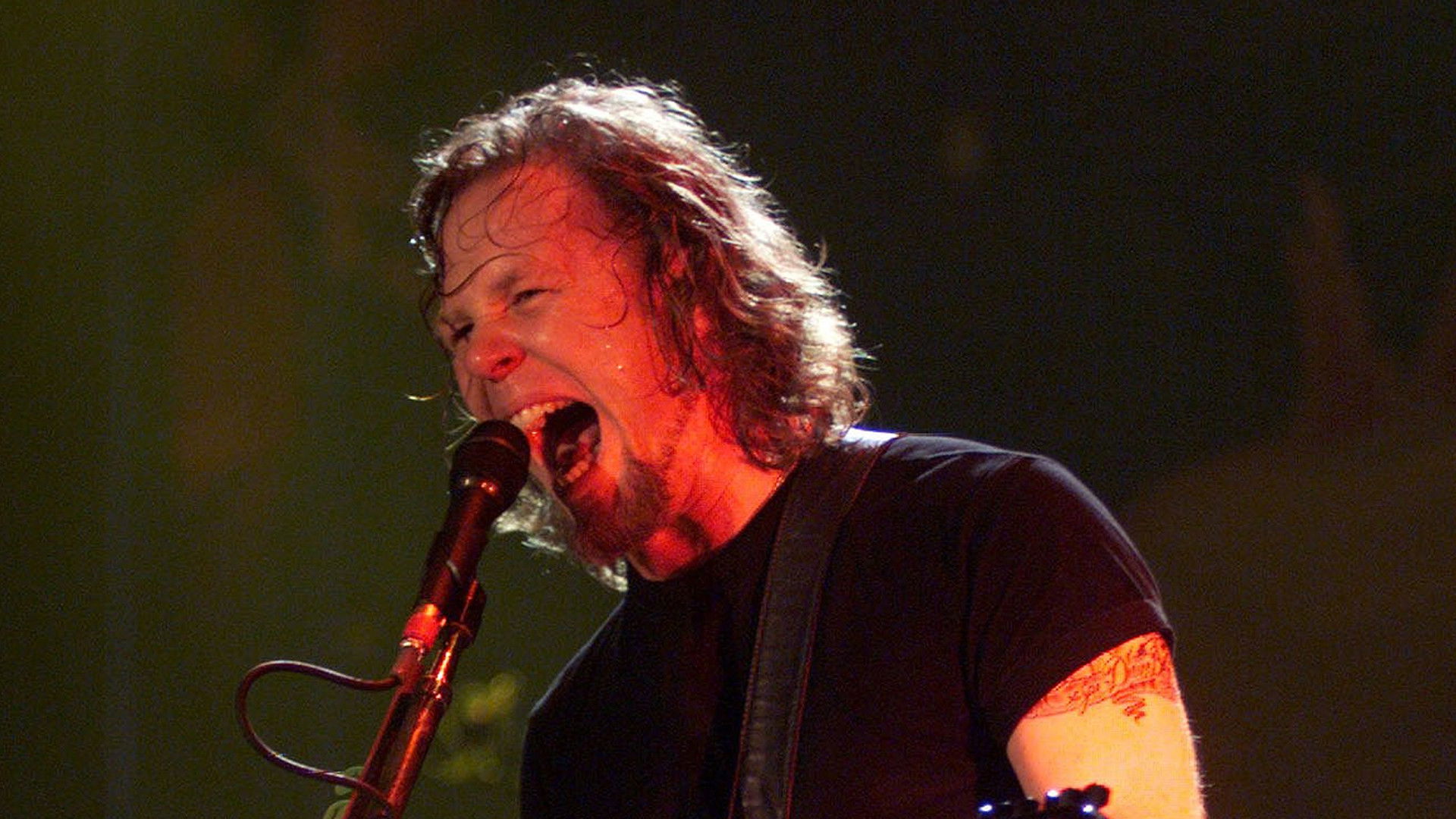 Backdrop for Metallica: Woodstock '99