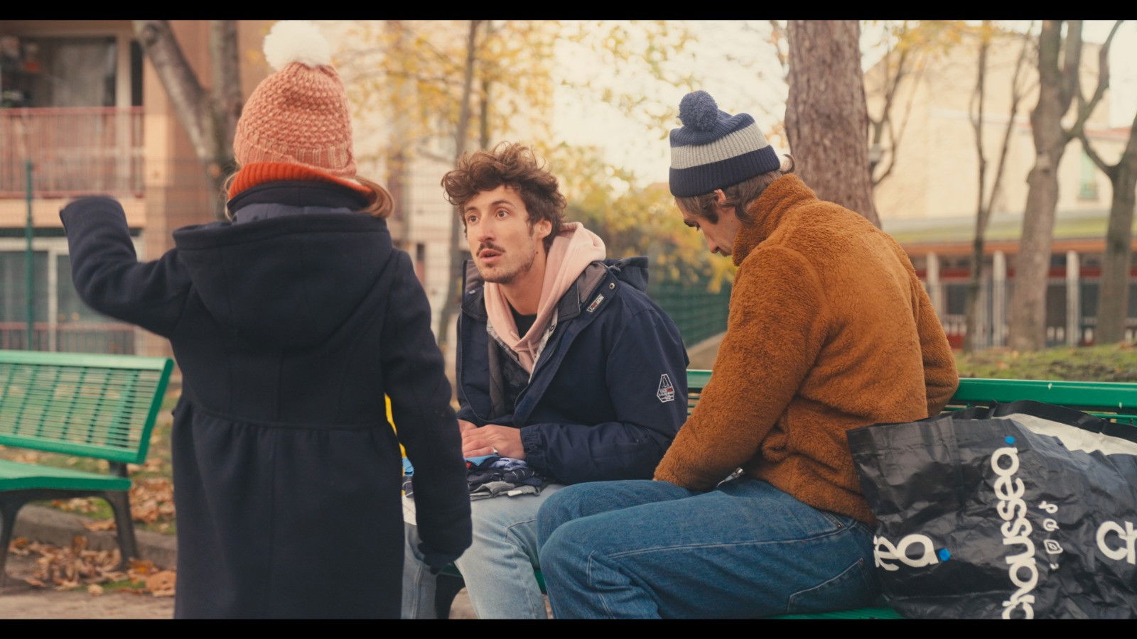 Backdrop for Que du feu