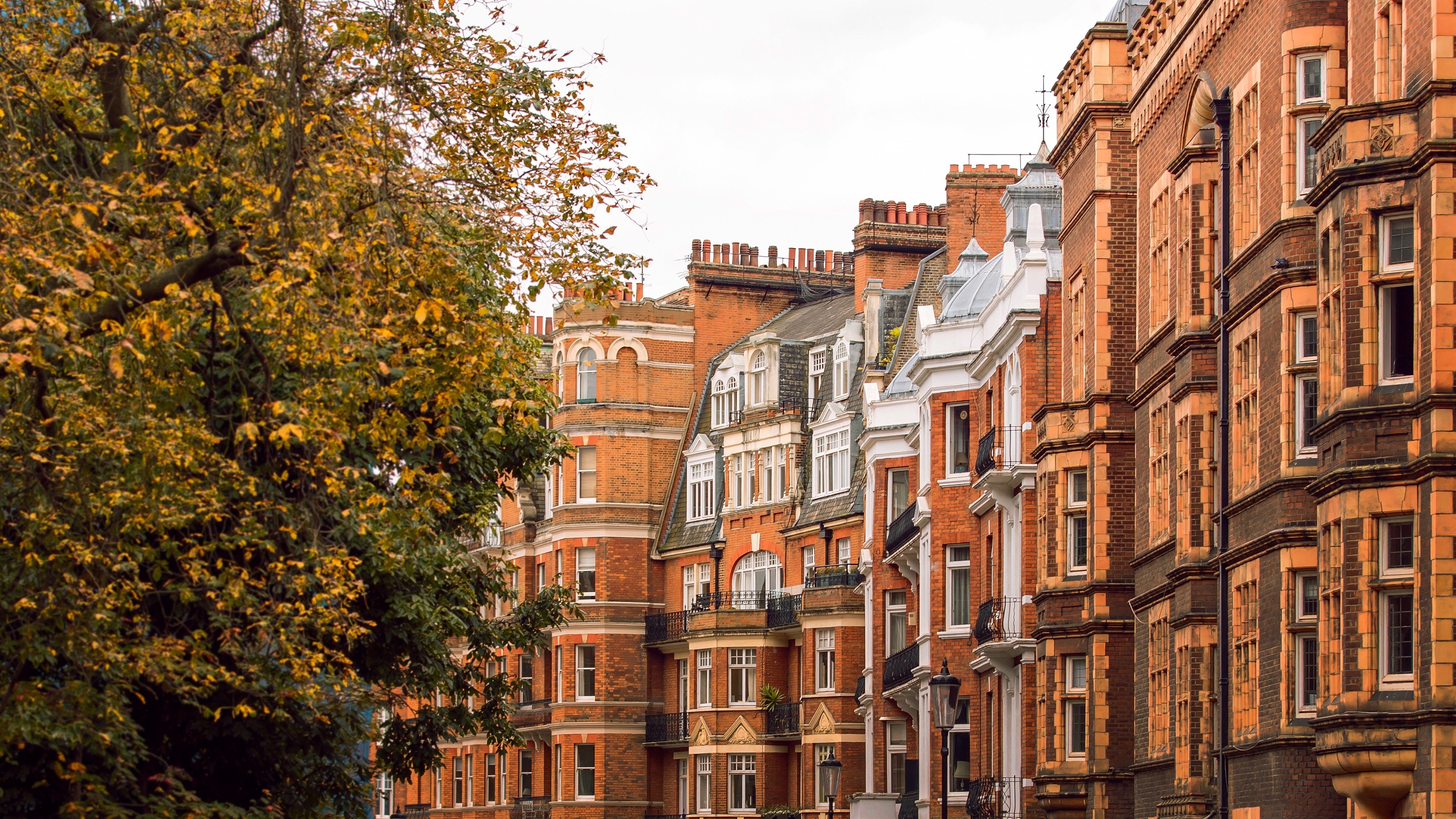 Backdrop for Selling London
