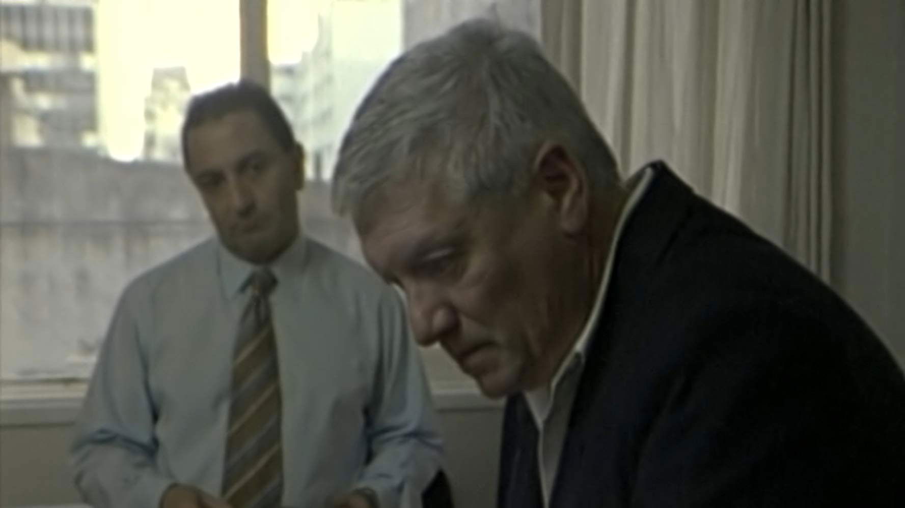 Backdrop for El chantaje de un hombre solo