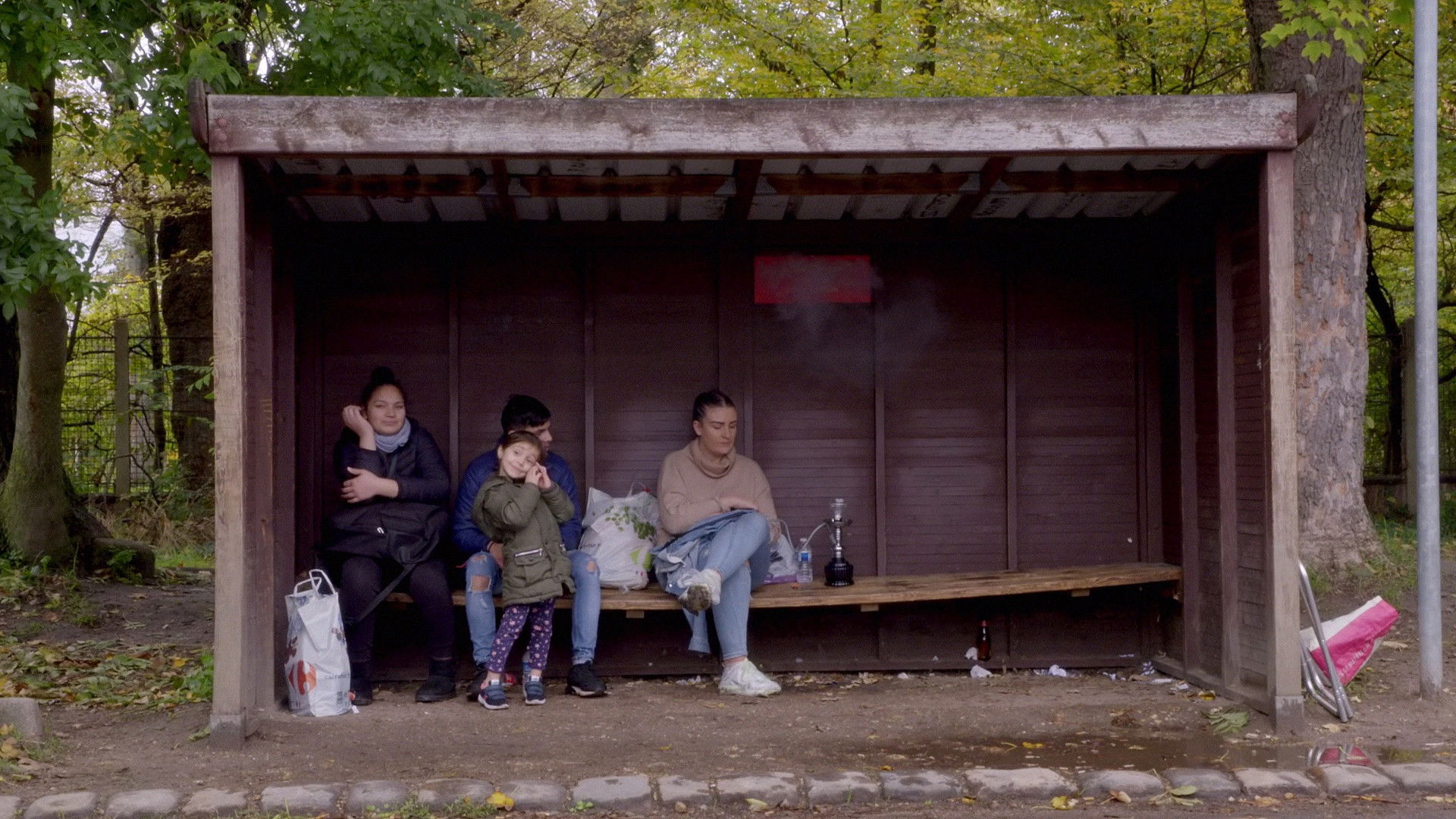 Backdrop for Devant – Contrechamp de la rétention