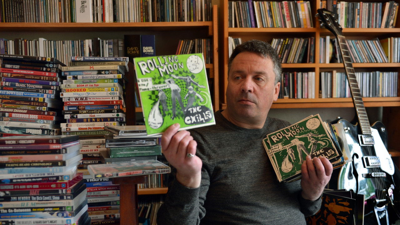 Backdrop for The Chills: The Triumph and Tragedy of Martin Phillipps