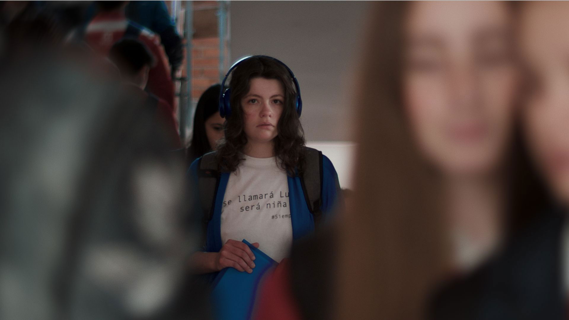 Backdrop for Carta a un suicida