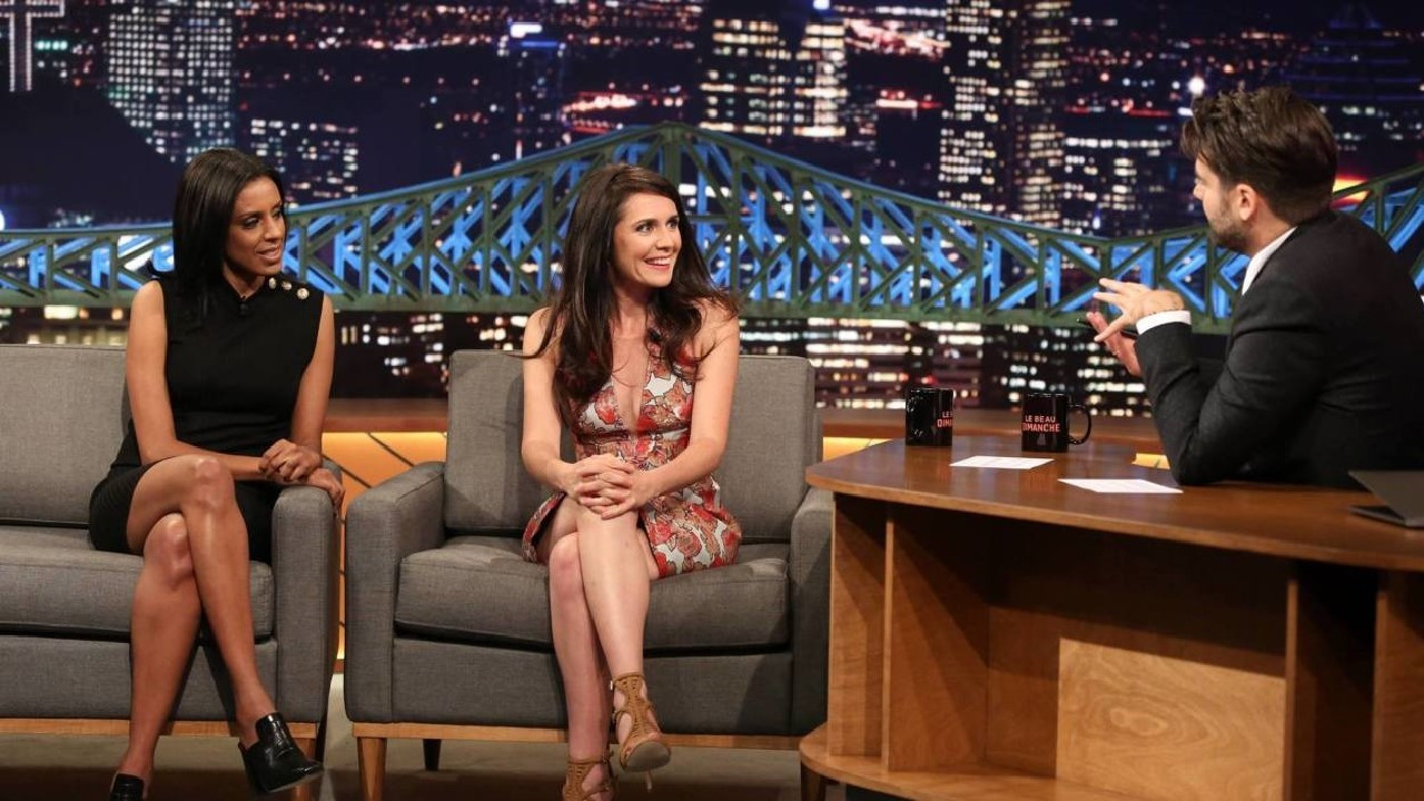 Backdrop for Le beau dimanche