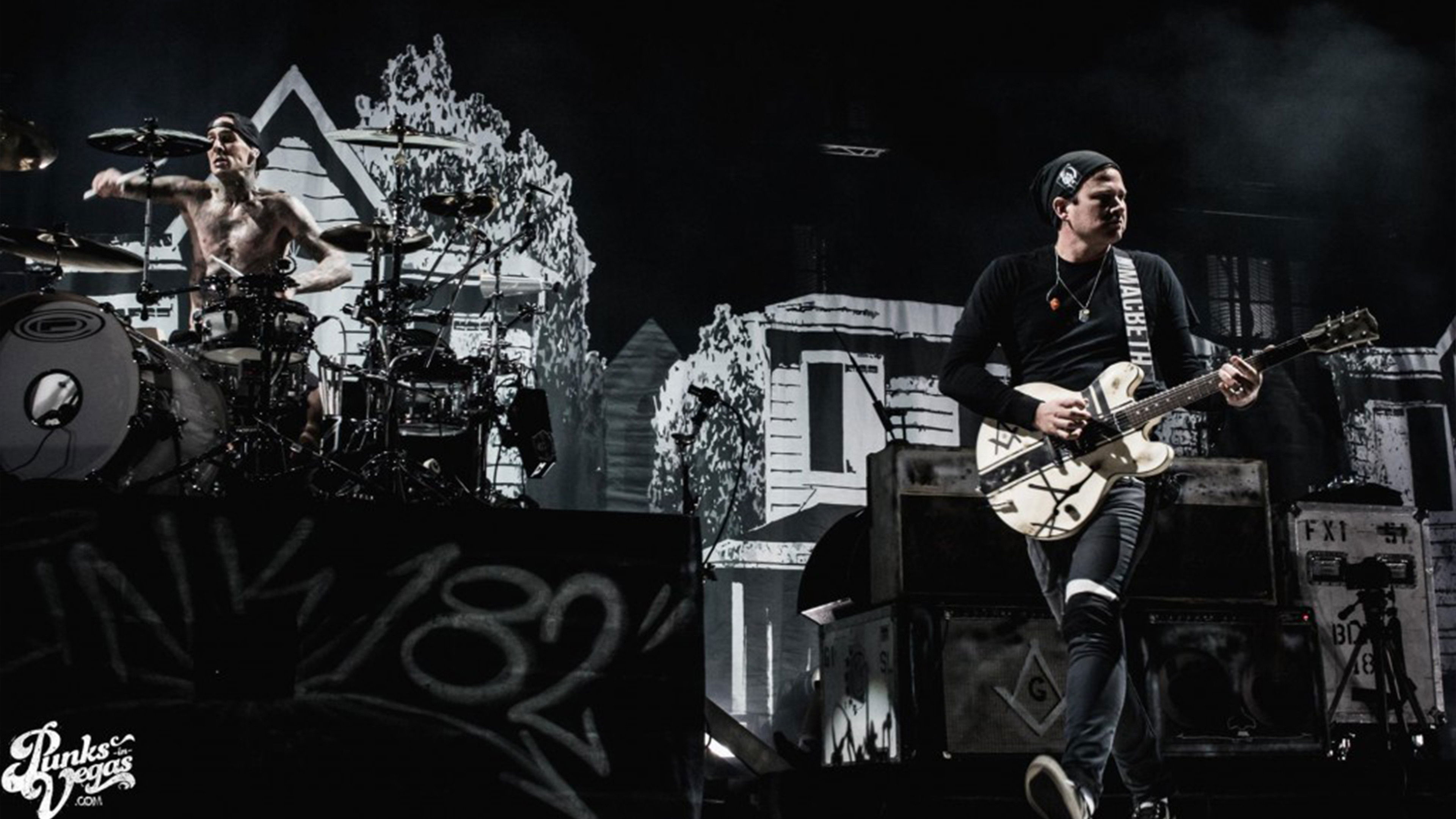 Backdrop for blink-182 Live in Las Vegas