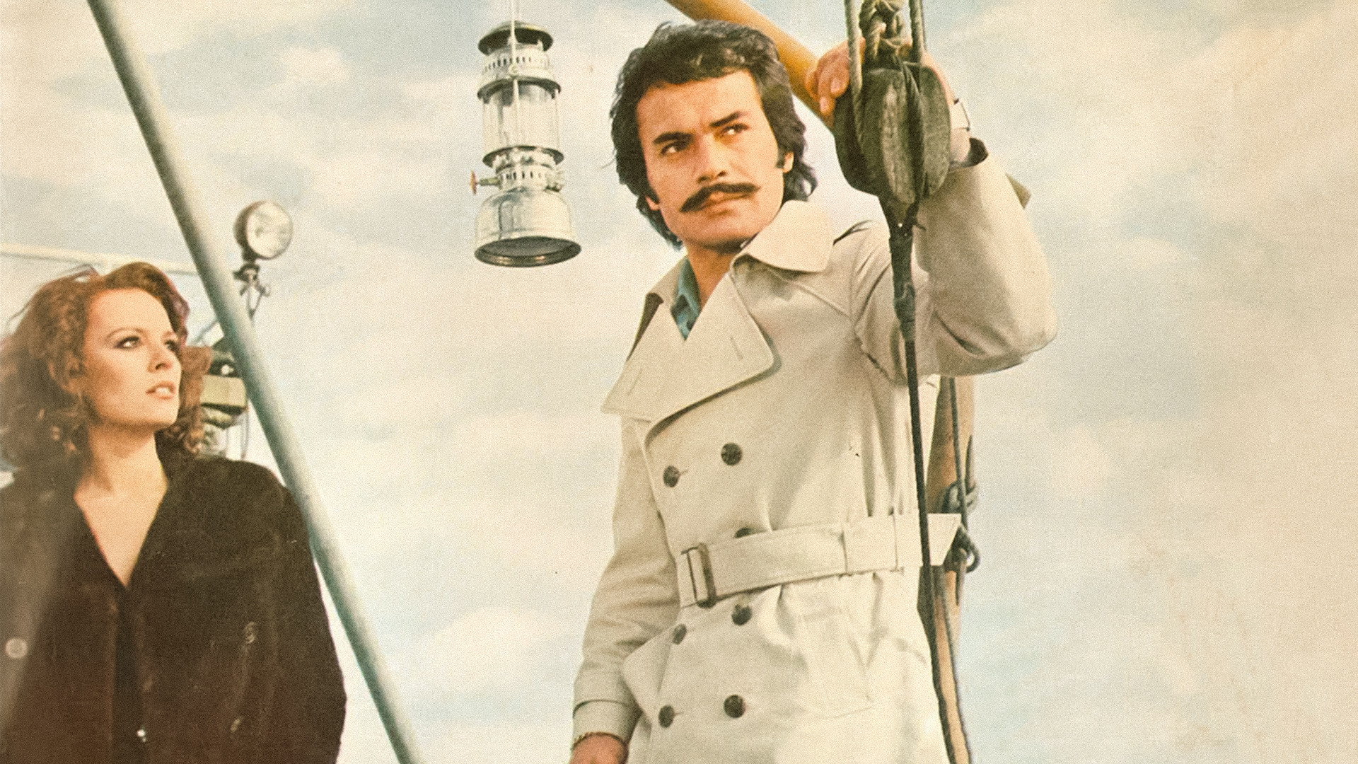 Backdrop for Bir Araya Gelemeyiz