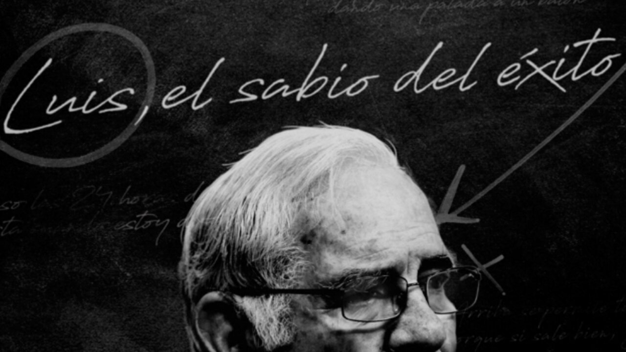 Backdrop for Luis Aragonés, el sabio del éxito