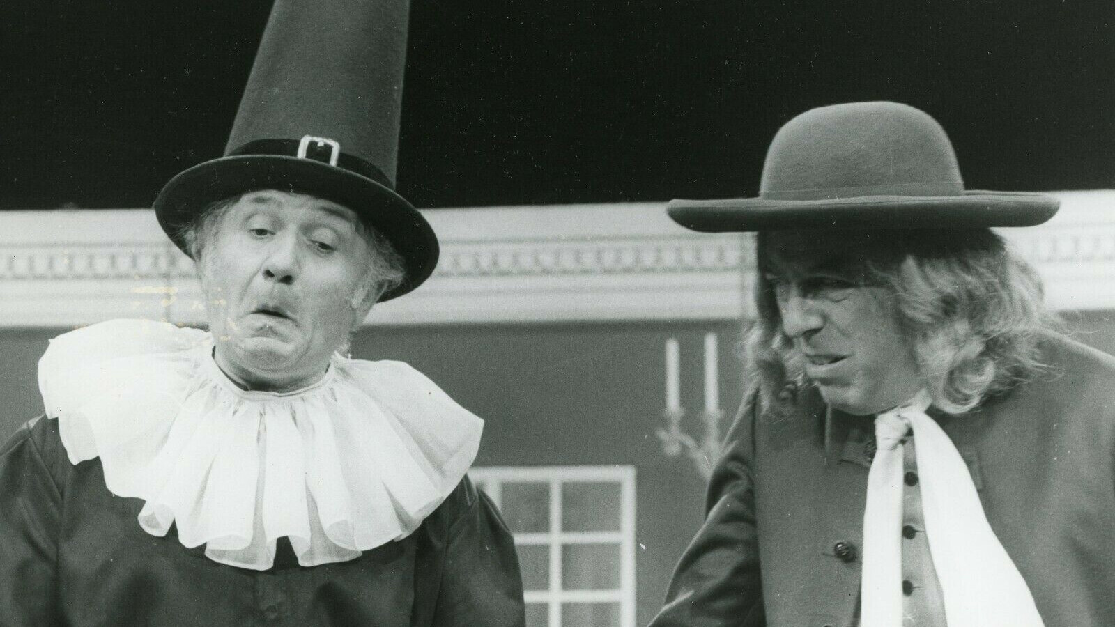 Backdrop for Le Médecin malgré lui