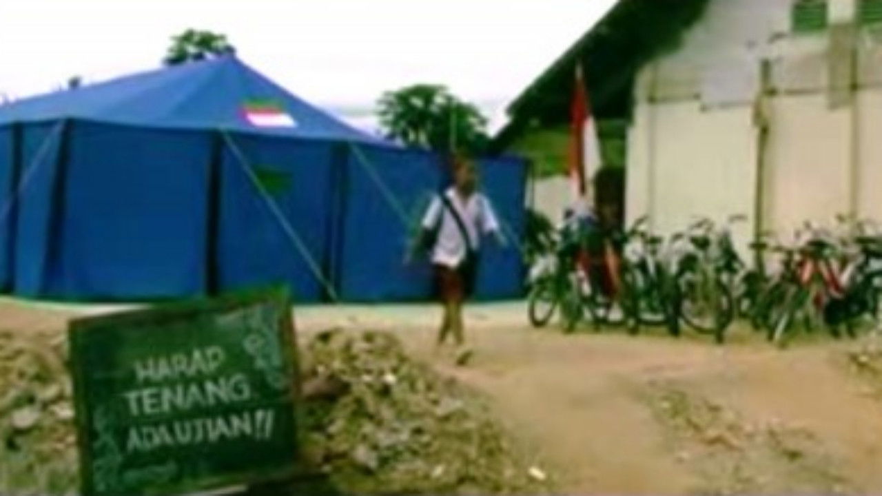 Backdrop for Be Quiet, Exam Is in Progress!