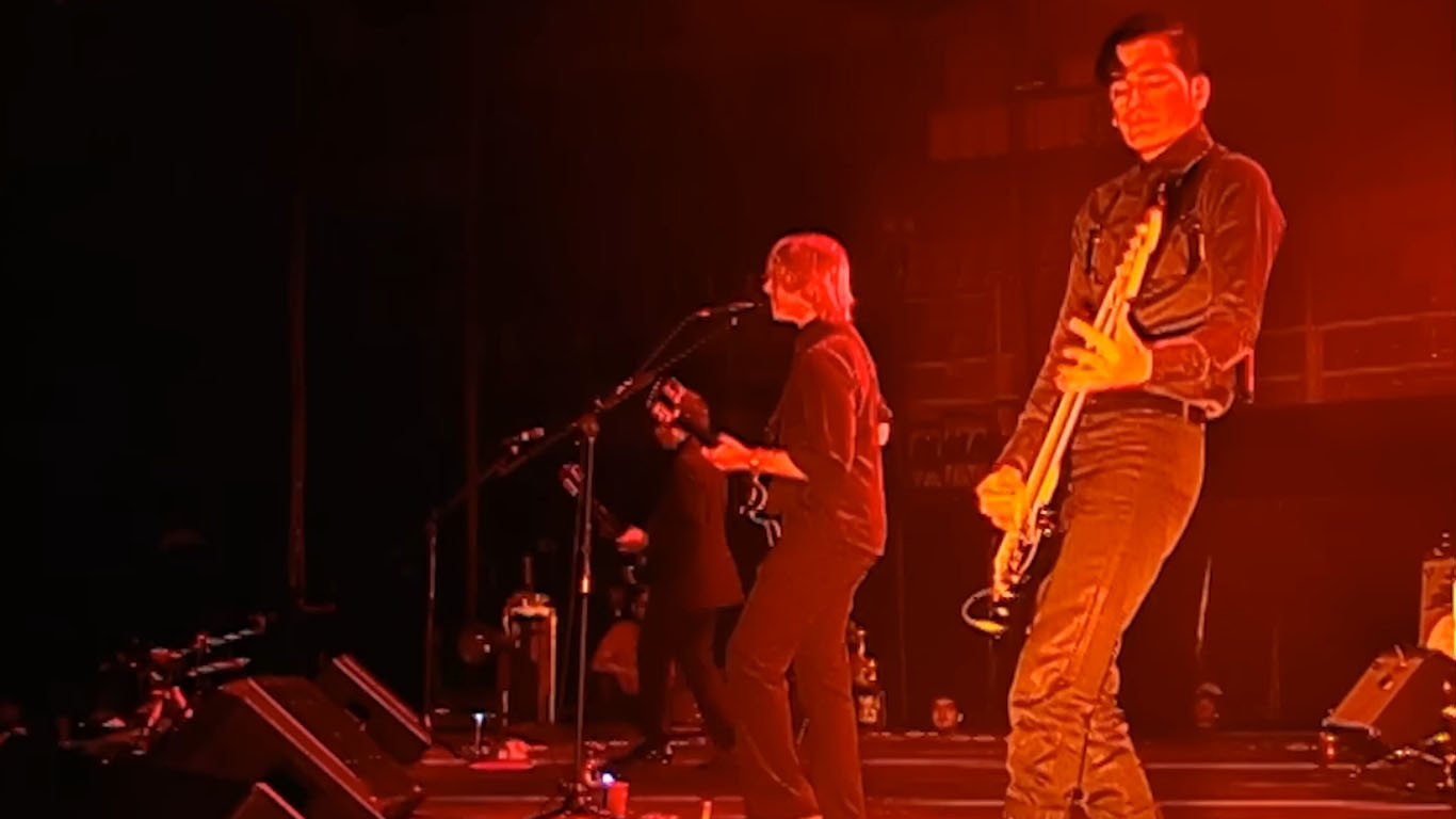 Backdrop for Interpol: Live at Palacio de los Deportes, Mexico City, 2005