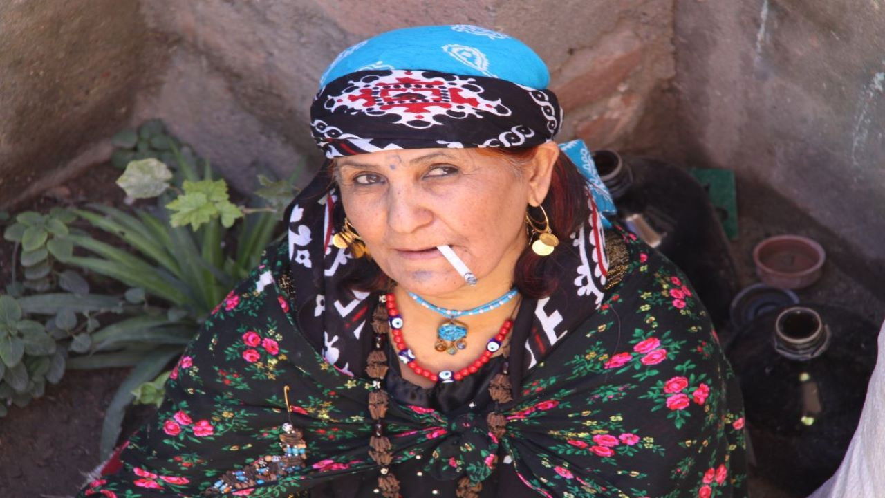 Backdrop for An Alley Behind Our House