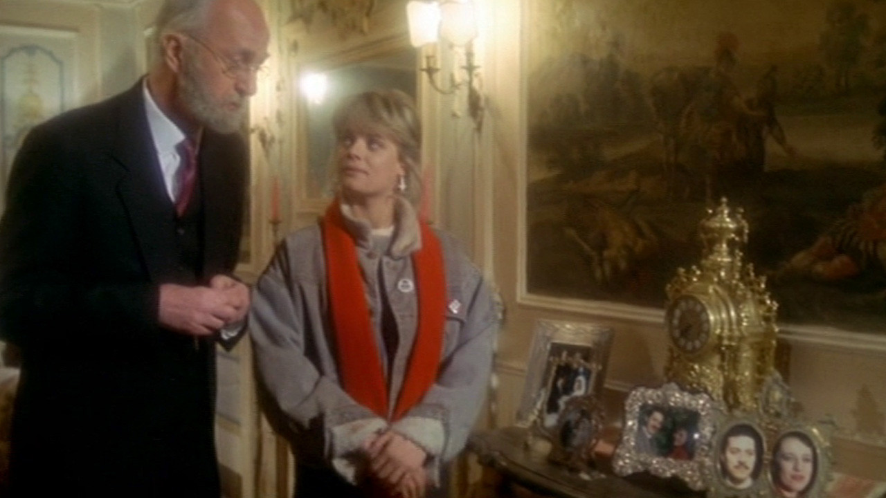 Backdrop for The House of Clocks