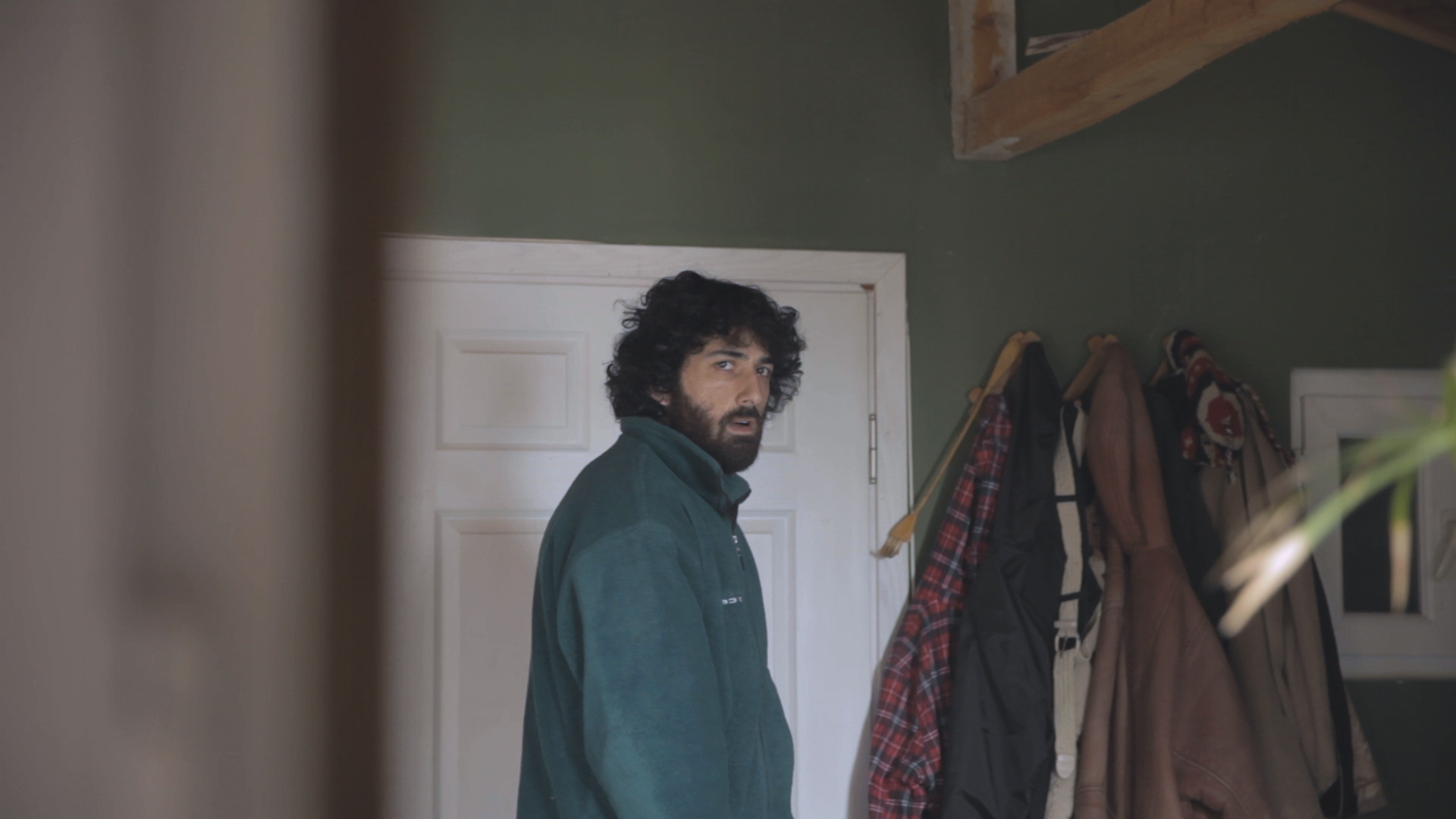 Backdrop for Ben Değilim