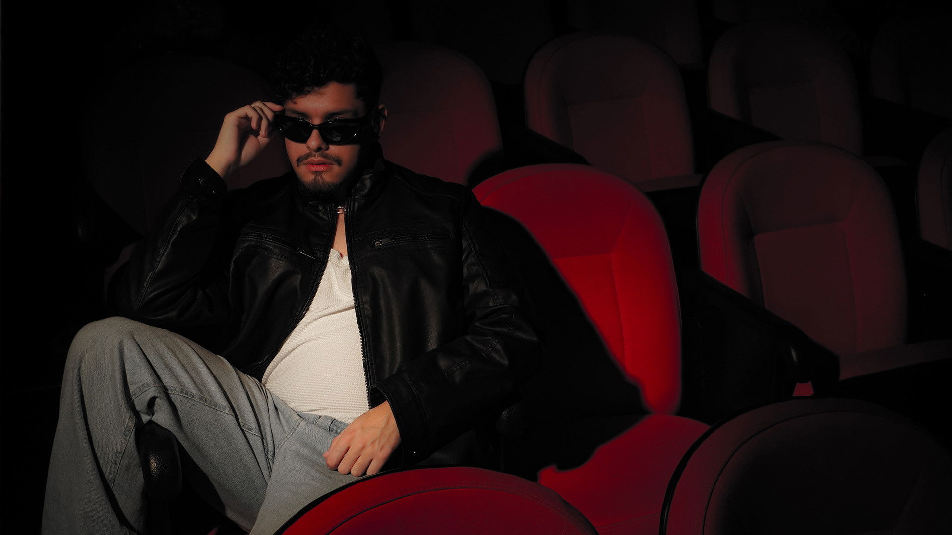 Backdrop for Do Silêncio ao Som