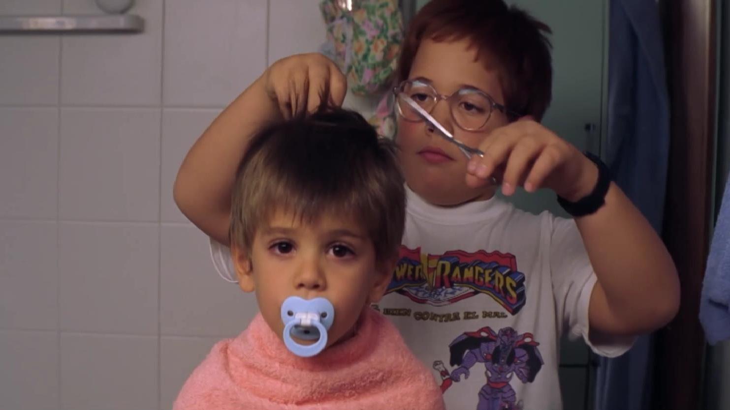 Backdrop for Manolito Four Eyes