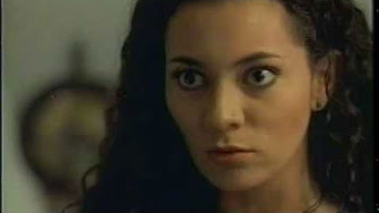 Backdrop for Es mejor ser rico que pobre