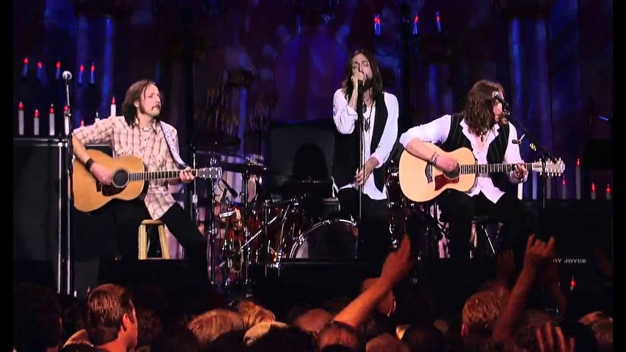 Backdrop for The Black Crowes - Freak 'n' Roll... Into the Fog