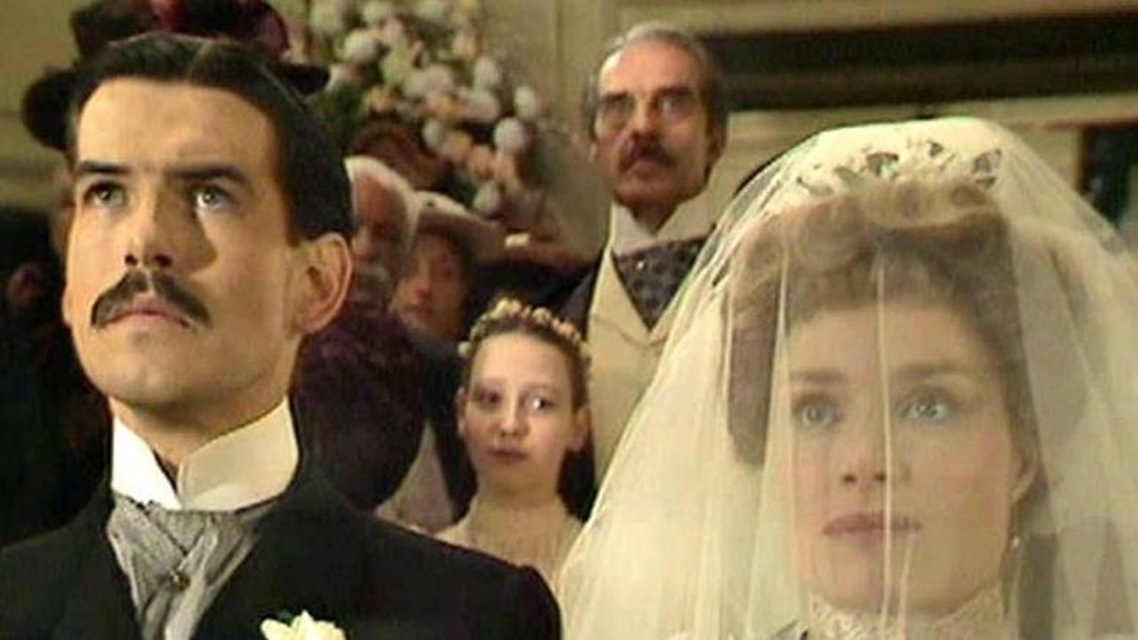 Backdrop for Nancy Astor