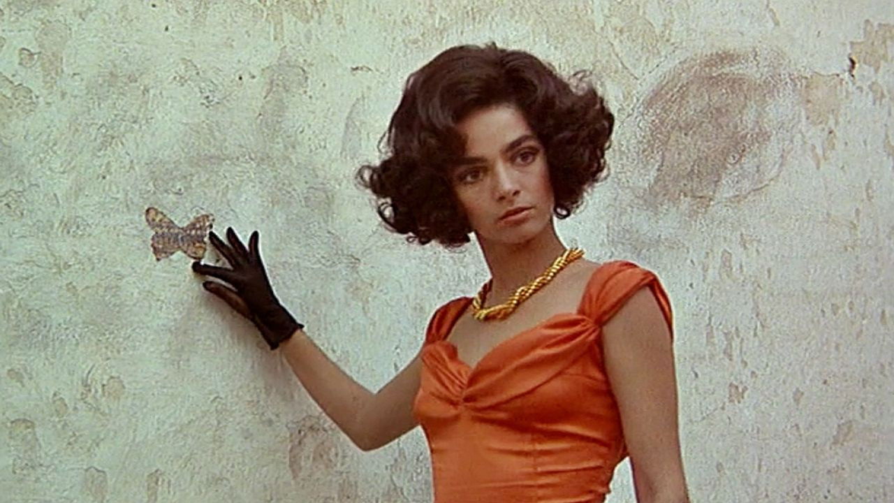 Backdrop for Erendira