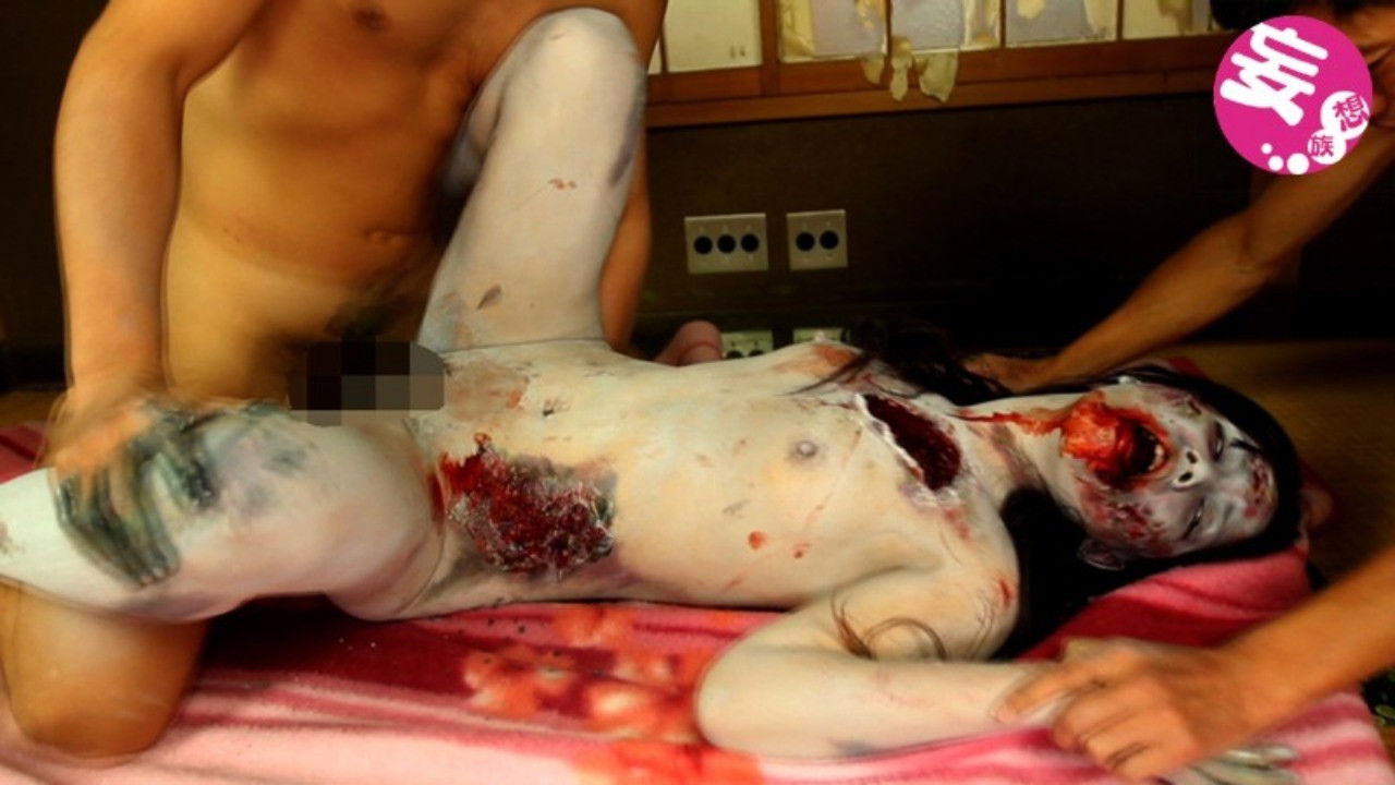 Backdrop for Zombie Woman - Miyu Shina