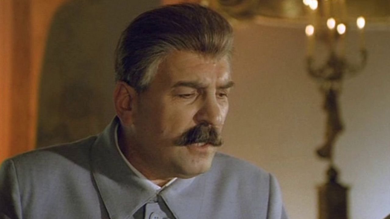 Backdrop for The Feasts of Valtasar, or The Night with Stalin