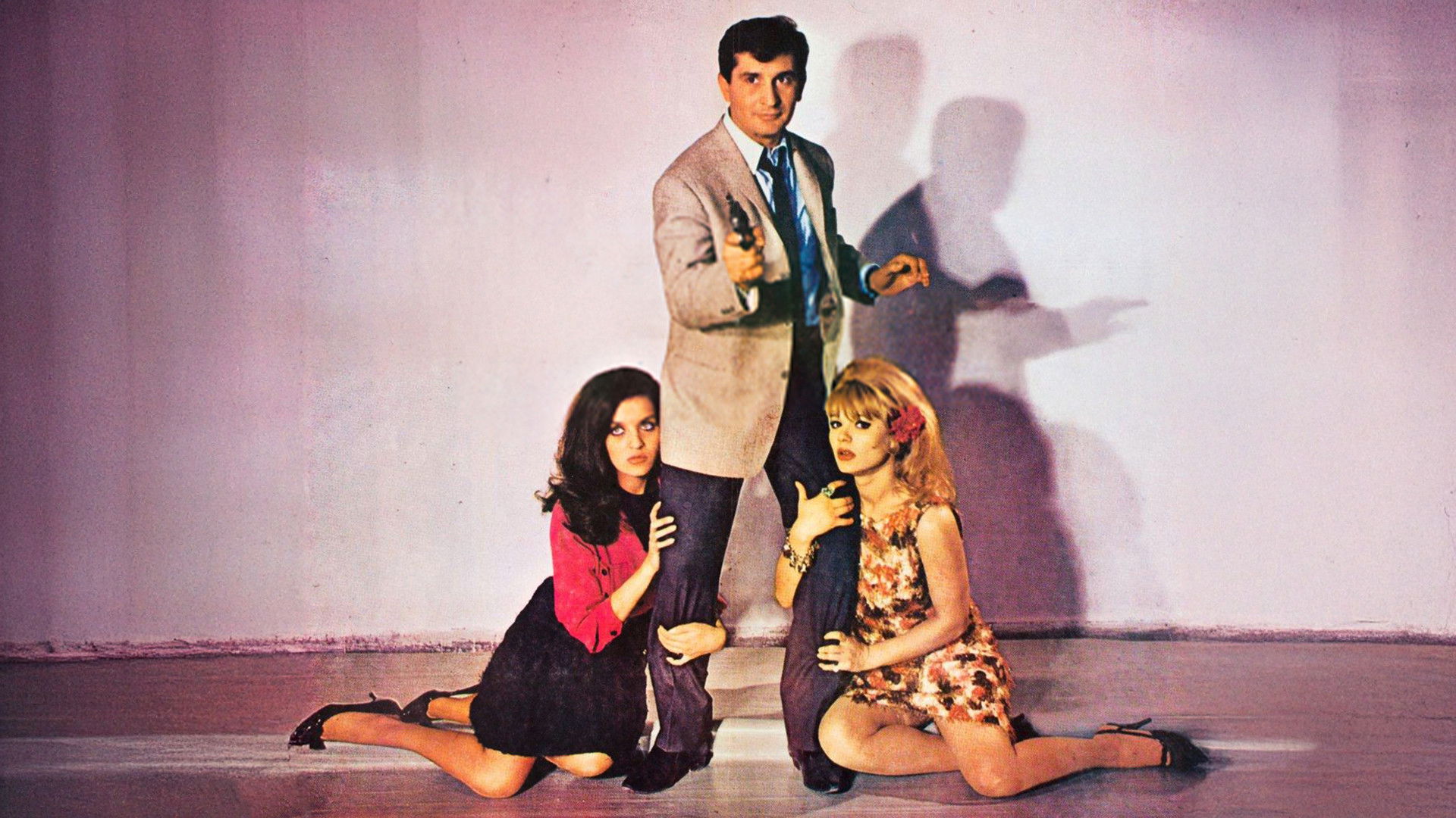 Backdrop for Beni Kadınlara Sor