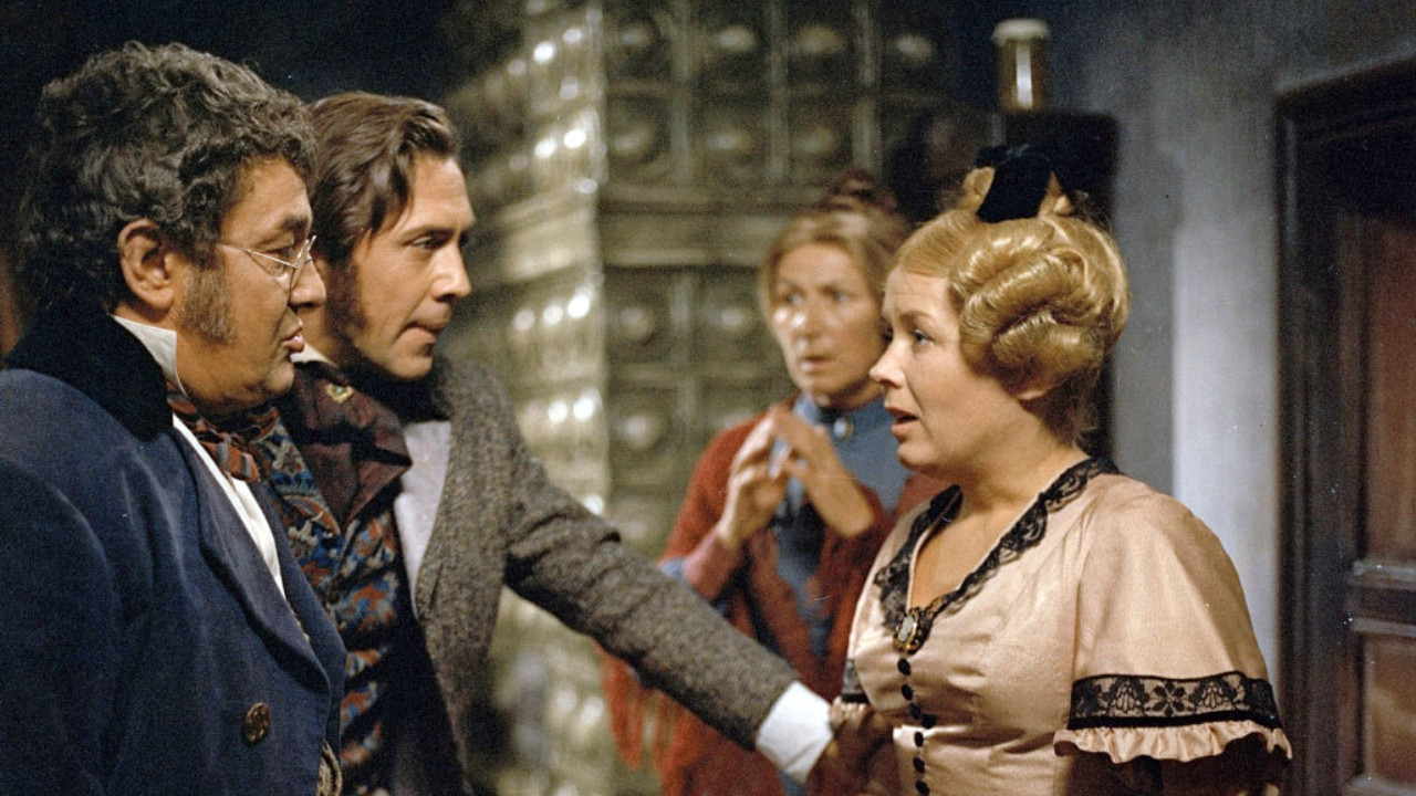 Backdrop for Ženitba