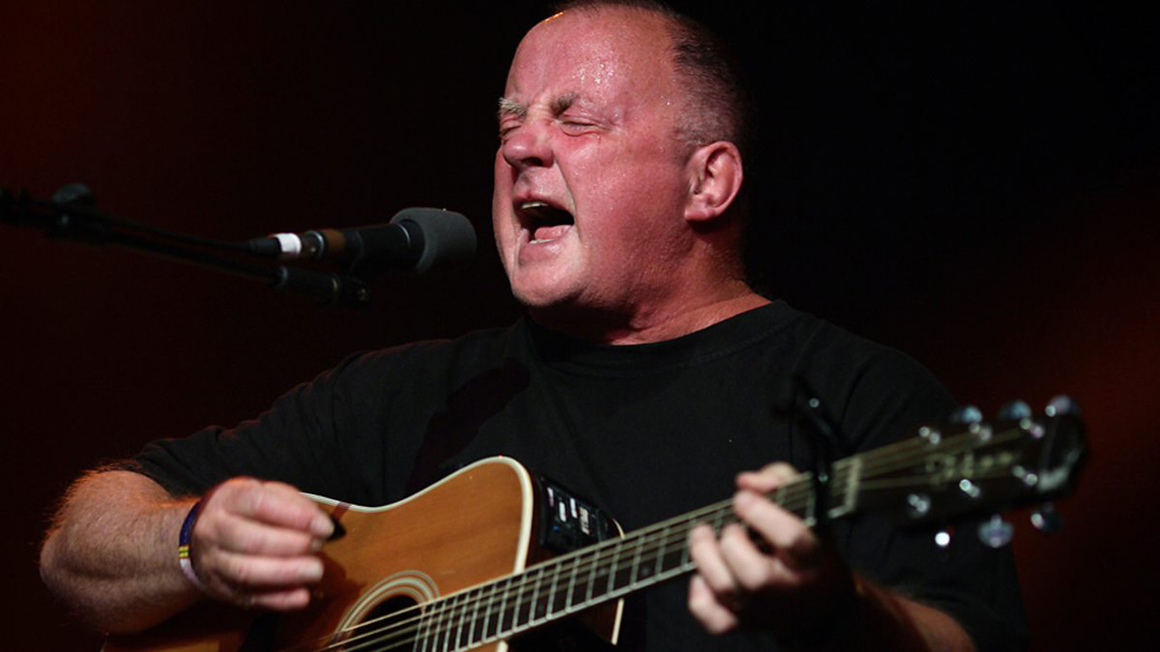 Backdrop for Christy Moore Live: Come All You Dreamers
