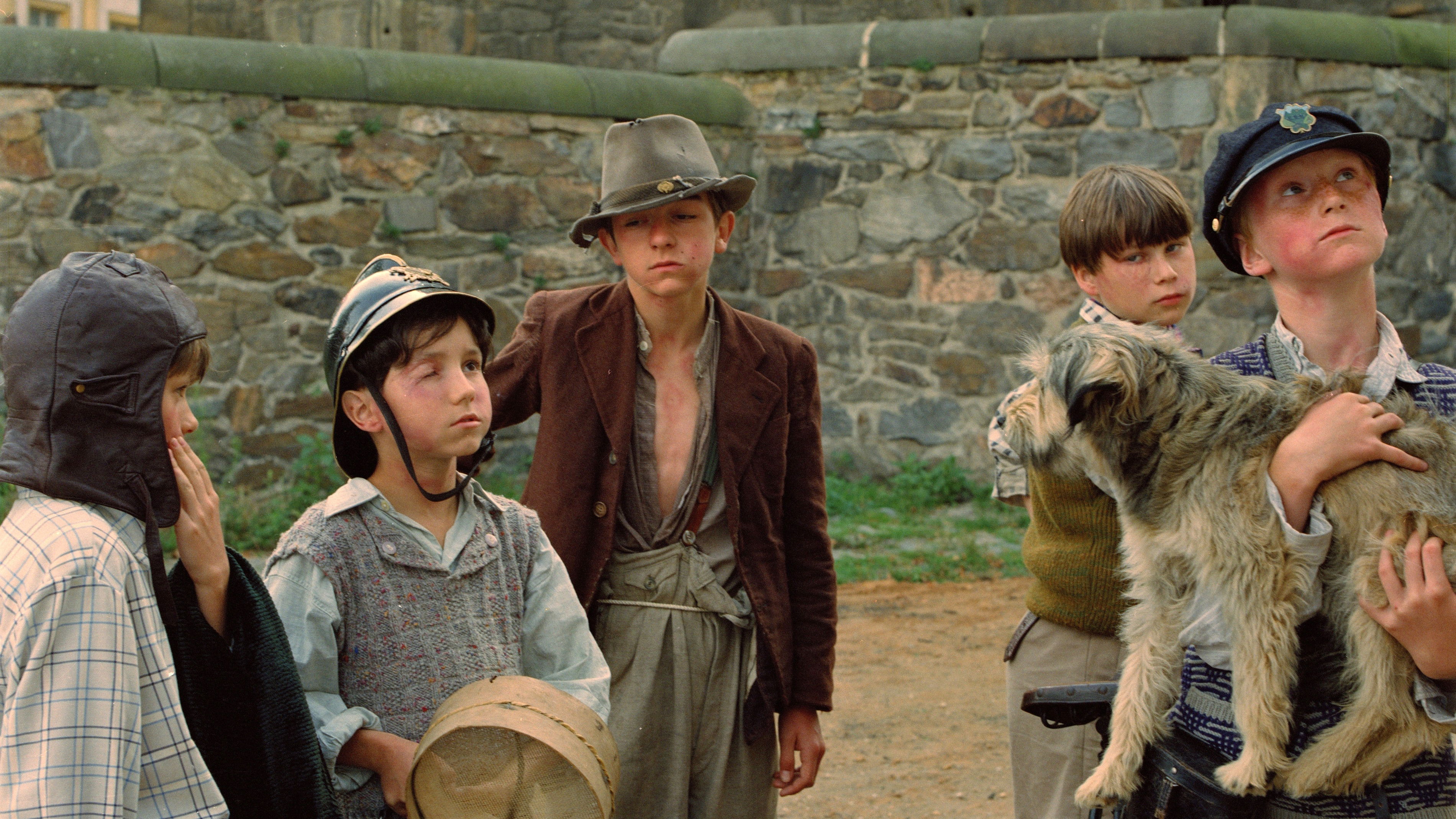 Backdrop for Bylo nás pět