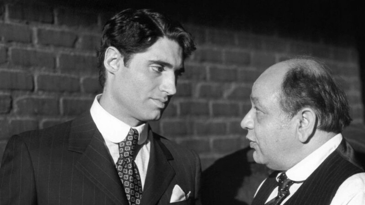 Backdrop for The Gangster Chronicles