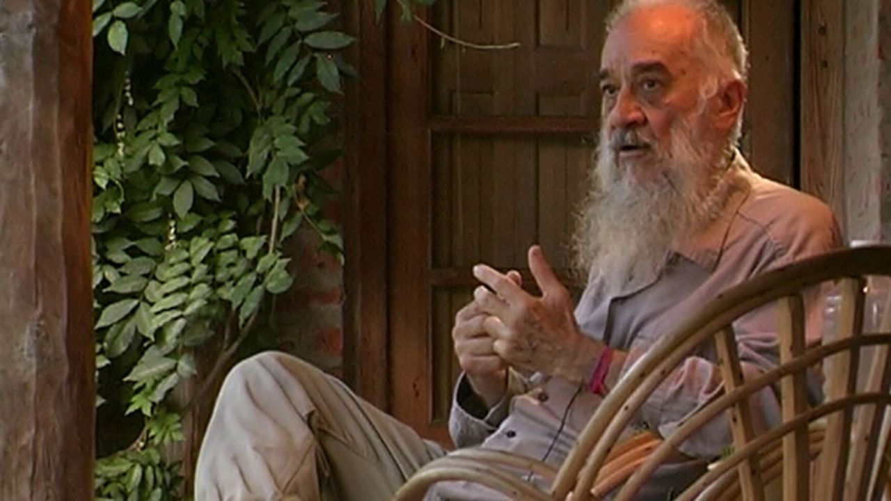 Backdrop for Donde comienza el camino