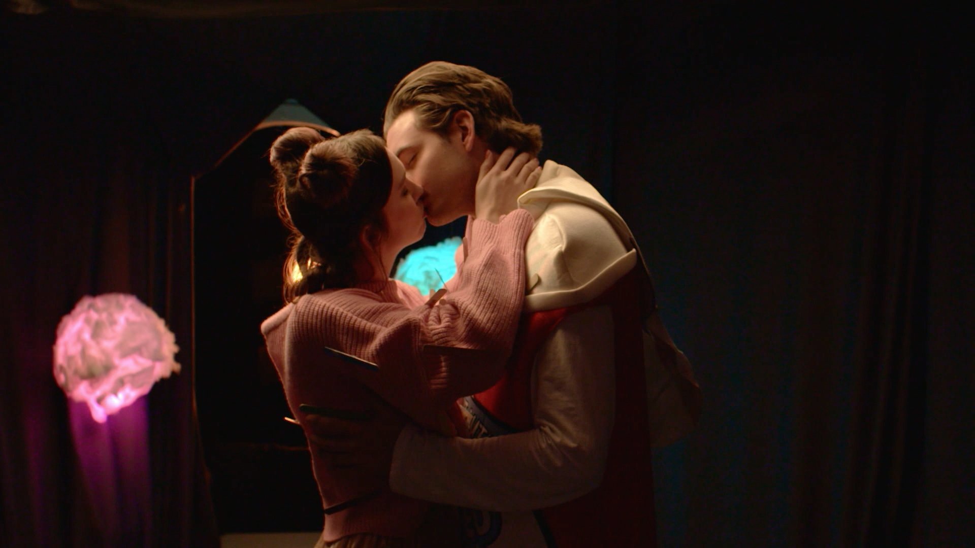 Backdrop for Game of Cones