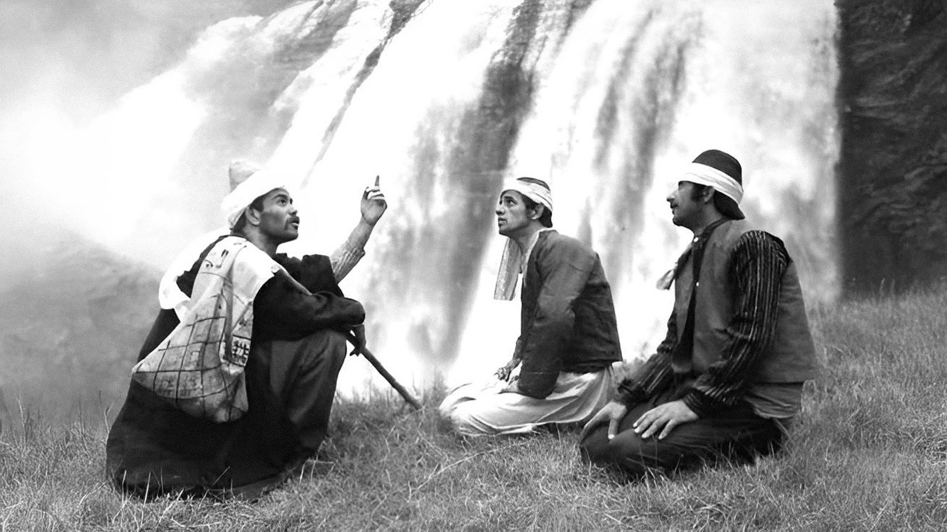 Backdrop for Gönüller Fatihi Yunus Emre