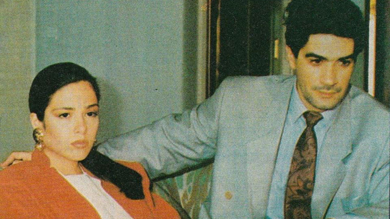 Backdrop for Οικογένεια