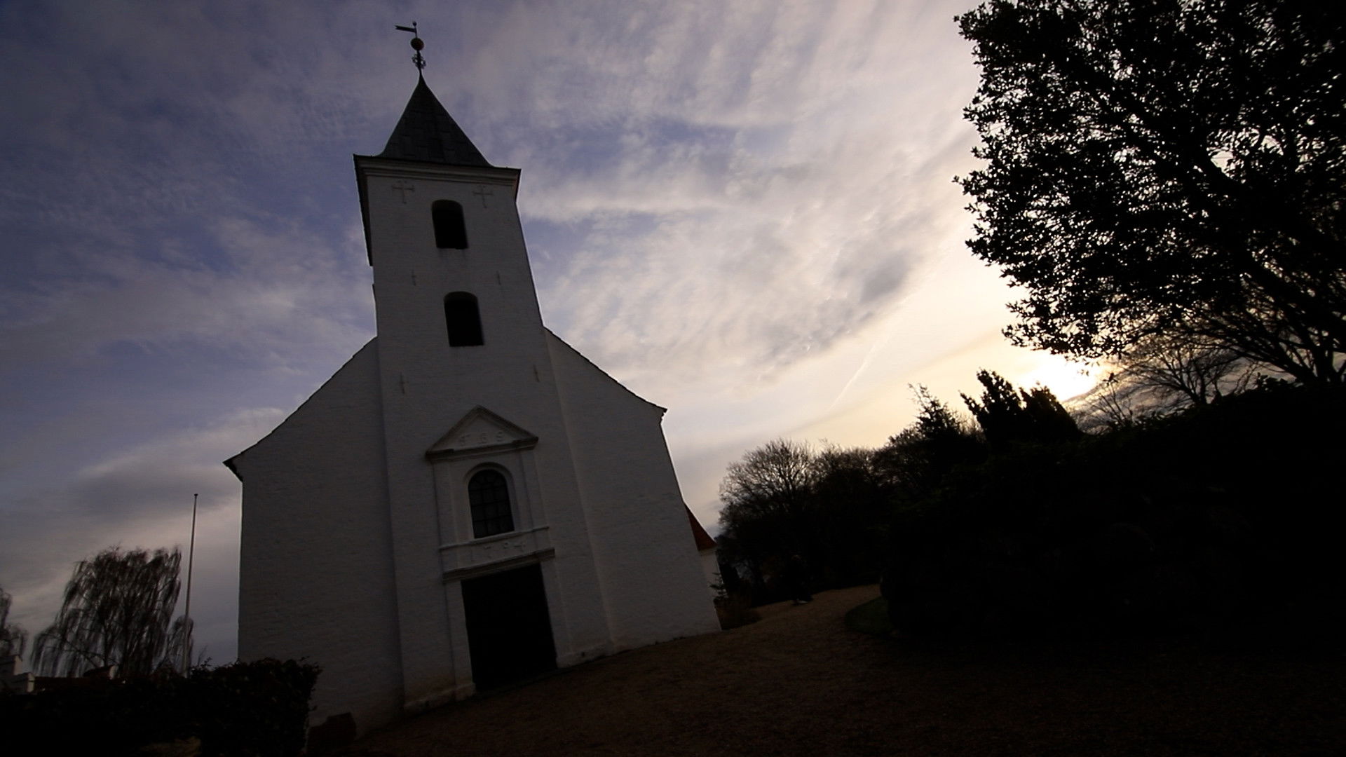 Backdrop for Frøken Jørgensen i flammer