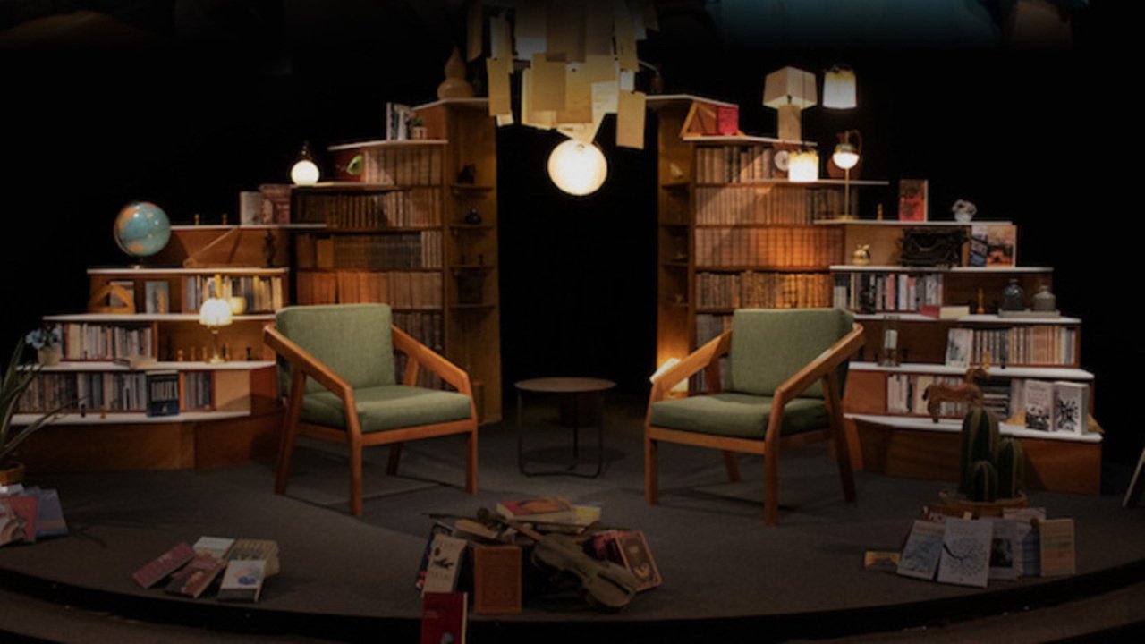 Backdrop for Léemelo