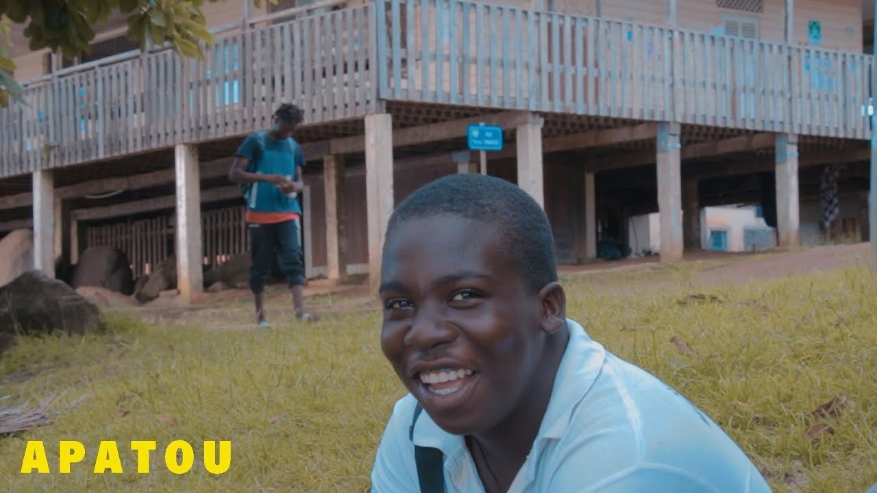 Backdrop for Apatou, les enfants du fleuve