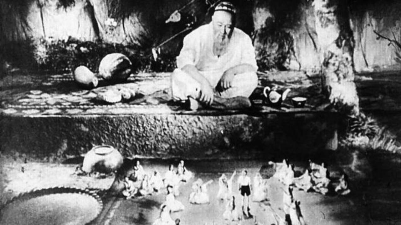 Backdrop for Pakhta-Oy