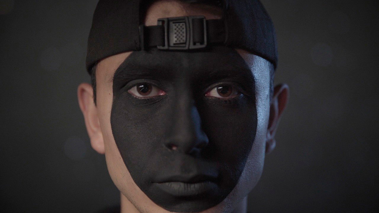 Backdrop for Silencios