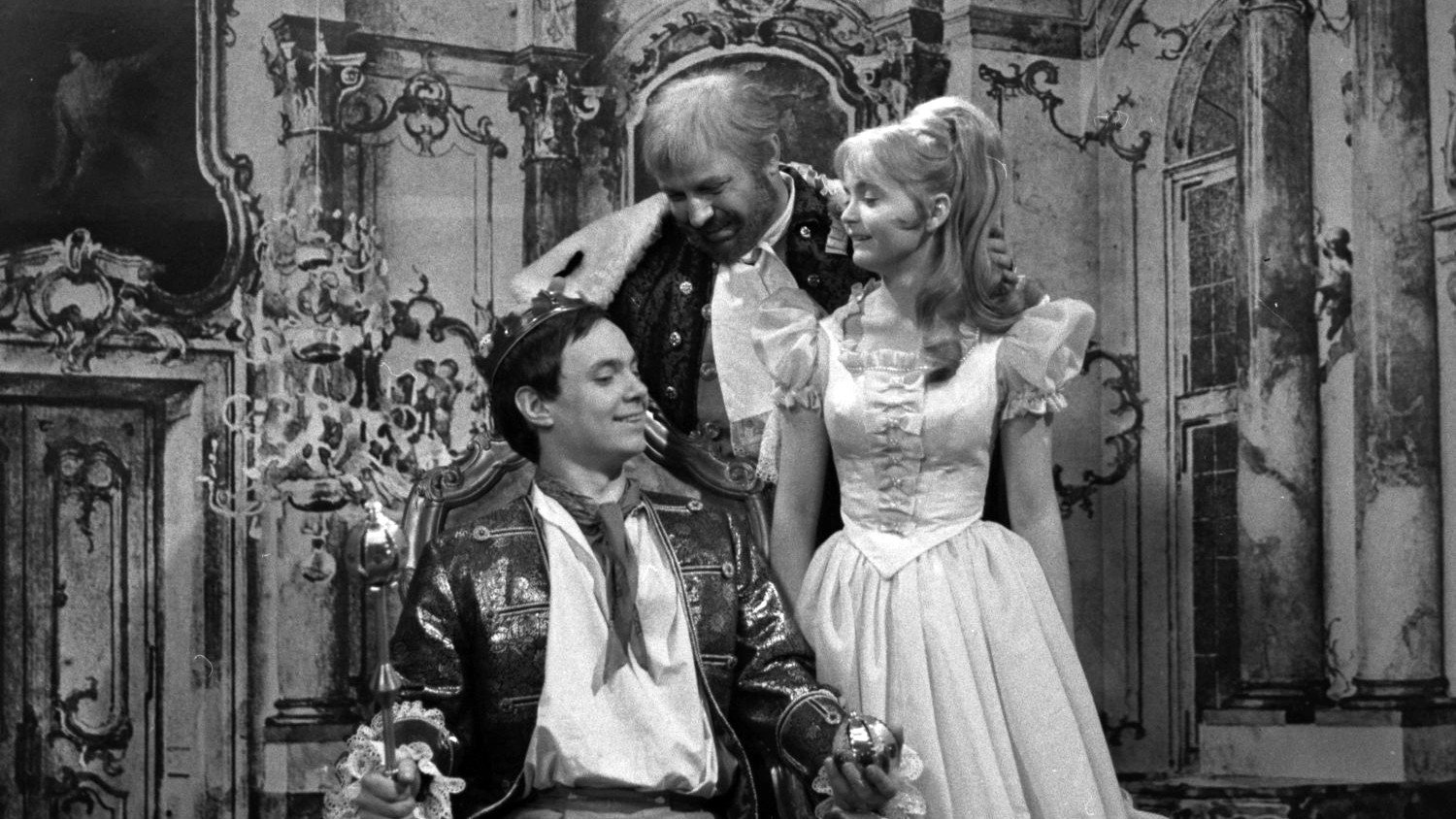 Backdrop for O Honzovi a princezně Félince