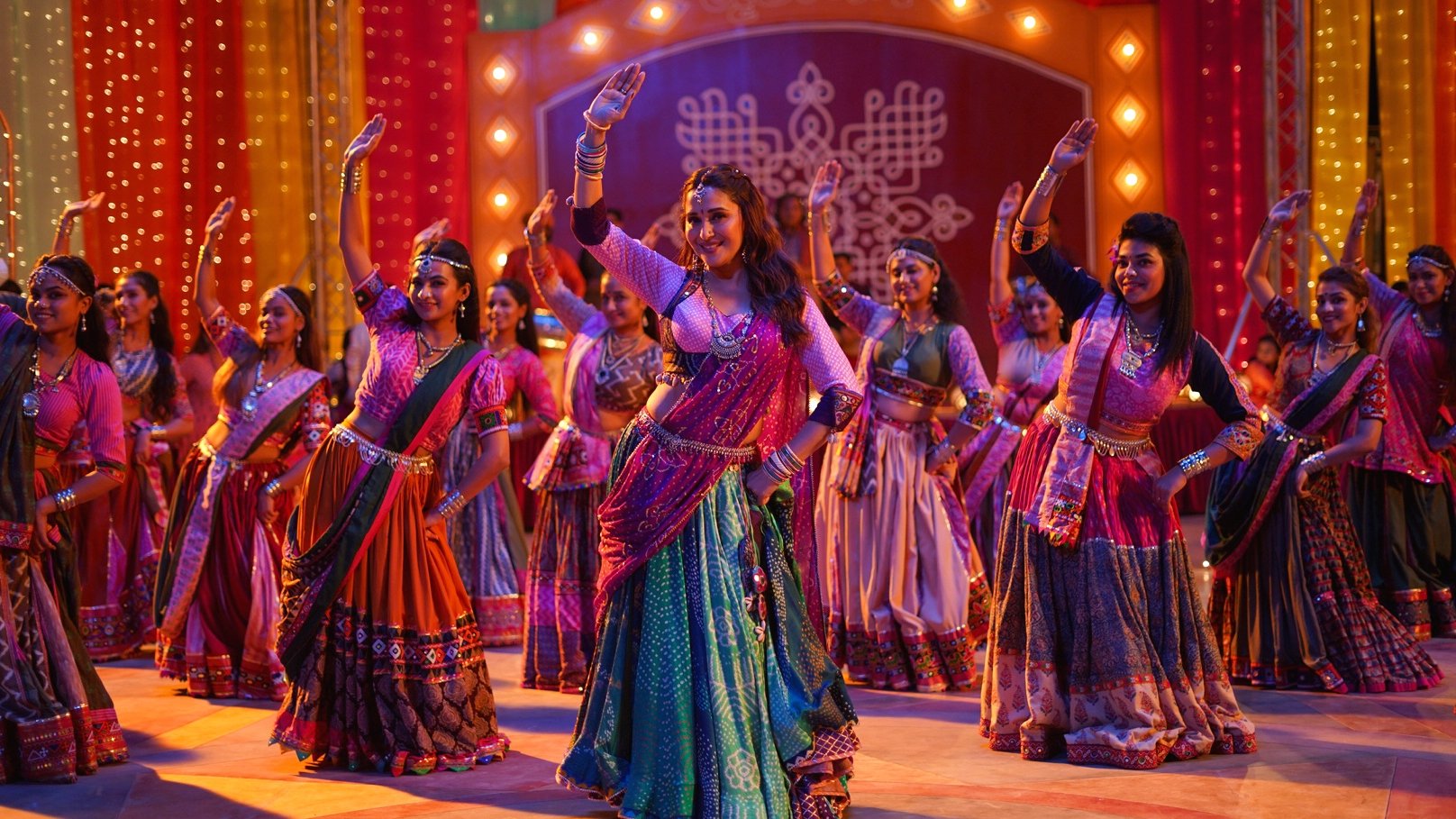 Backdrop for Maja Ma