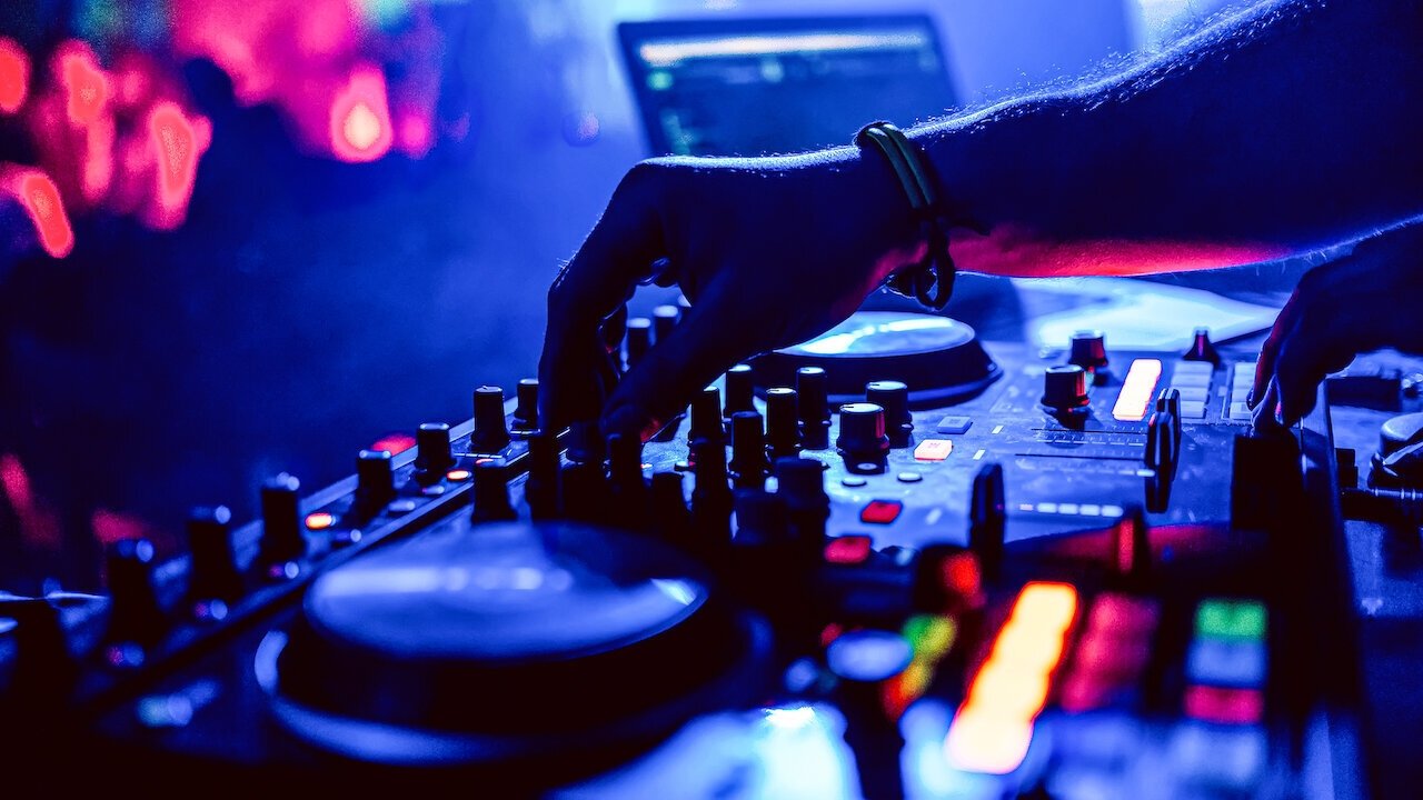 Backdrop for United Nation: Three Decades of Drum & Bass