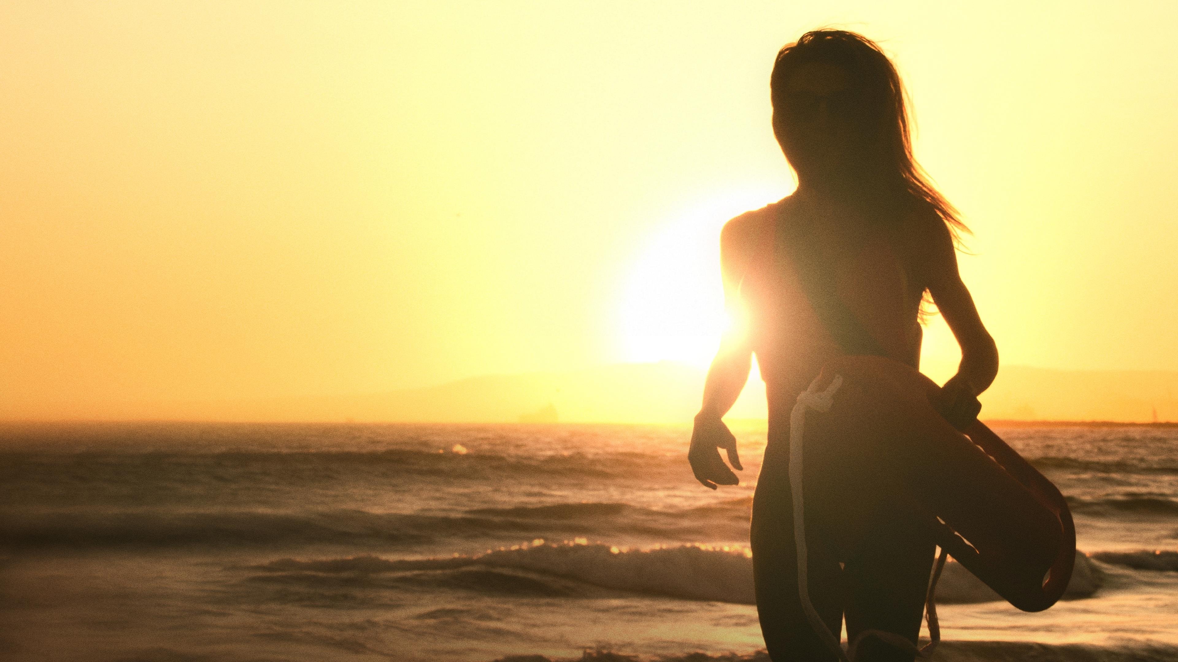 Backdrop for After Baywatch: Moment in the Sun